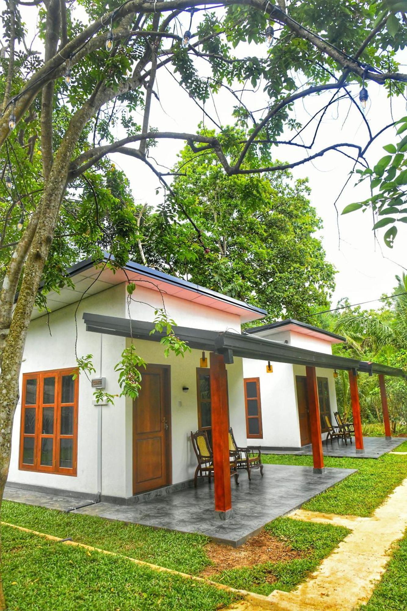 Pinnacle Safari Resort Udawalawe Exterior photo