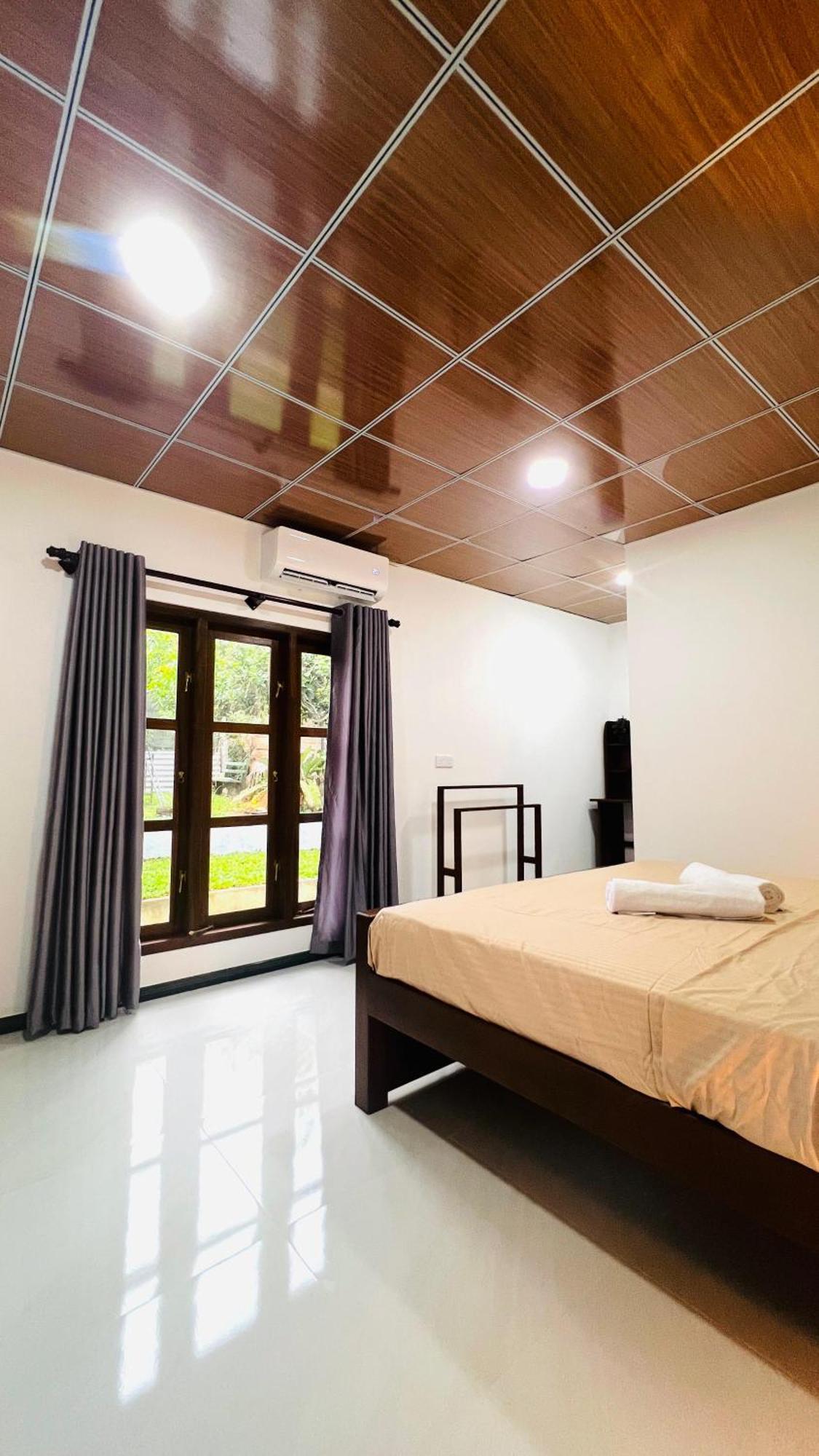 Pinnacle Safari Resort Udawalawe Exterior photo
